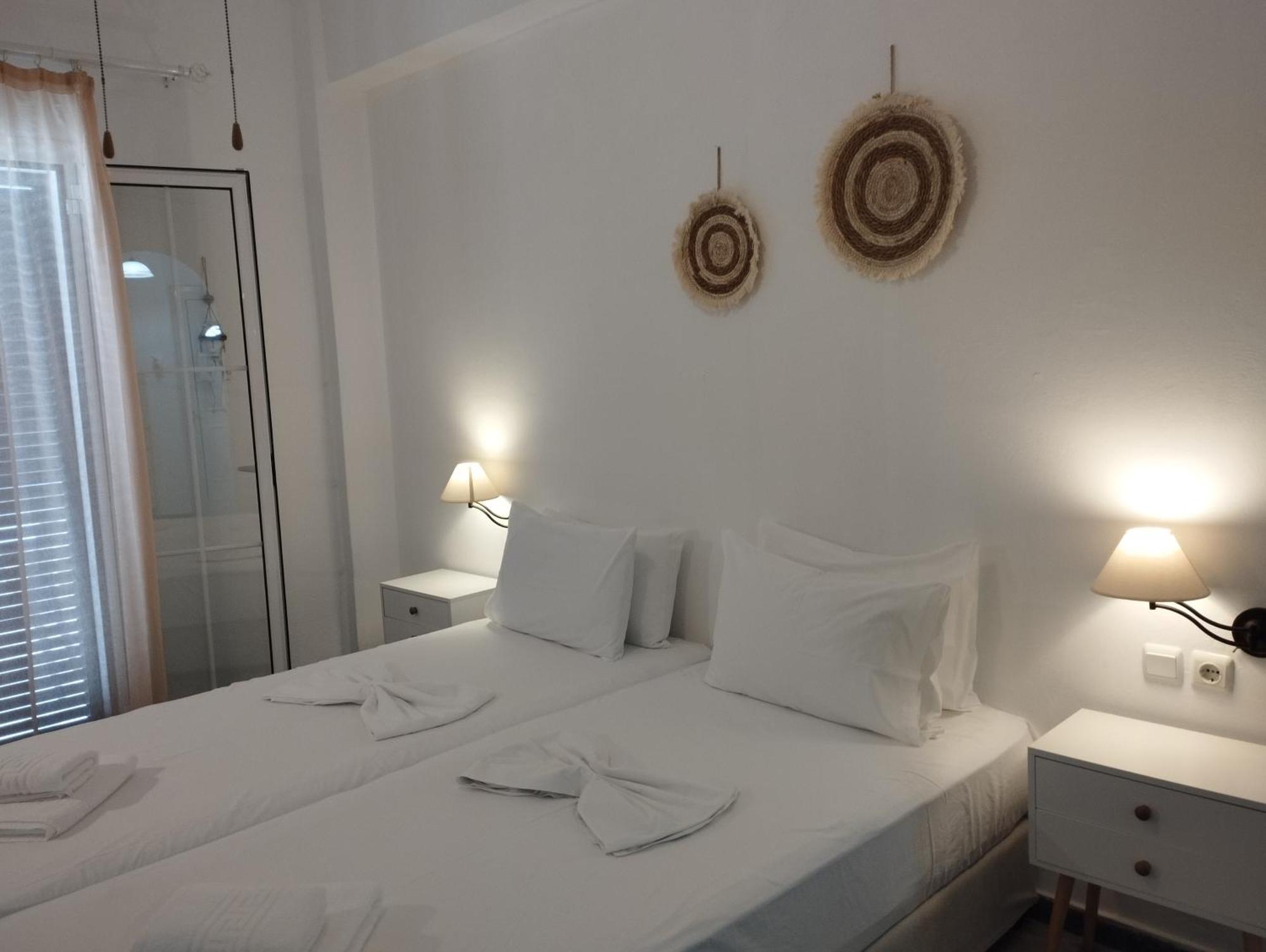 Aparthotel Marisini Sea View Batsi Exteriér fotografie