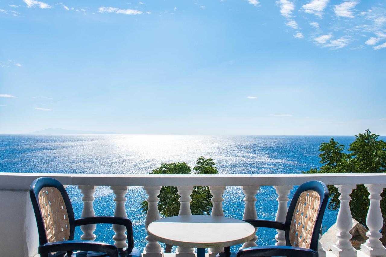 Aparthotel Marisini Sea View Batsi Exteriér fotografie